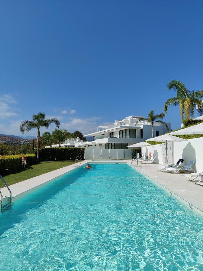 Marbella Golf & Sea Lodge Estepona Exterior foto